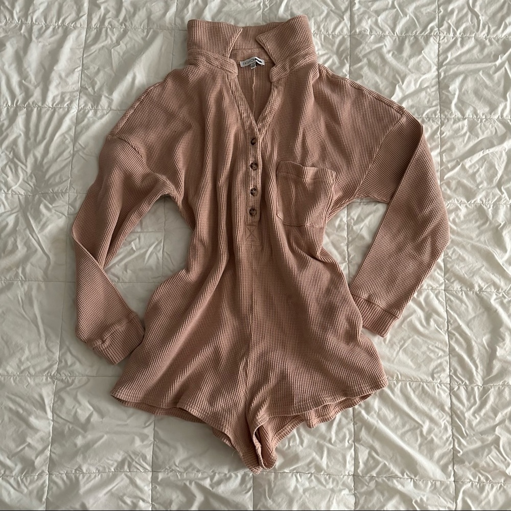 Fashion Nova Waffle overall shorts